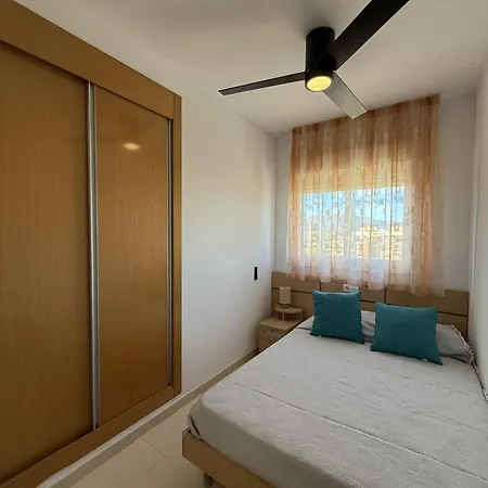 Beachfront Ii, Superior - Servhouse Apartment